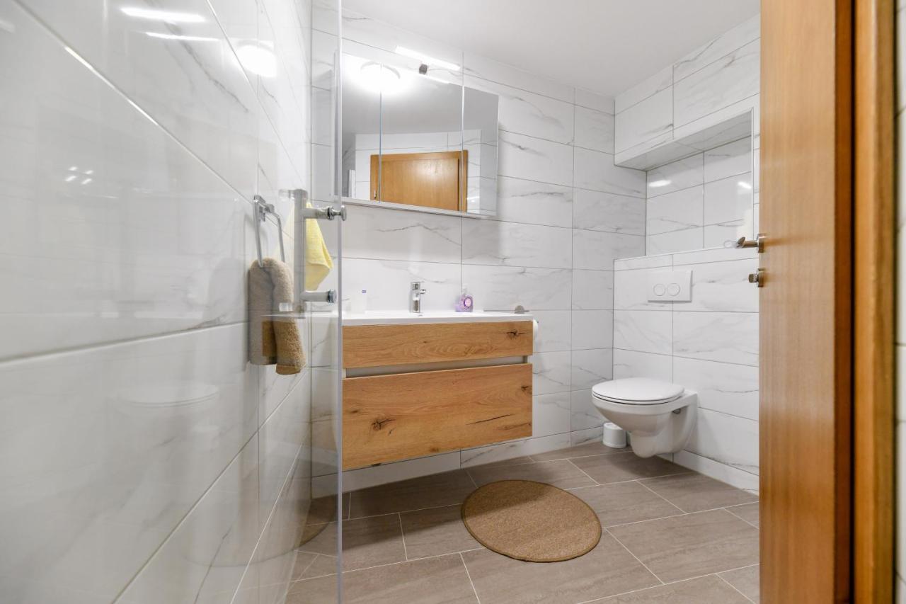 Holiday Home Skevini Dvori Стариград-Пакленица Экстерьер фото